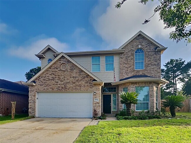 Primary Photo - 10834 Golden Sunshine Dr