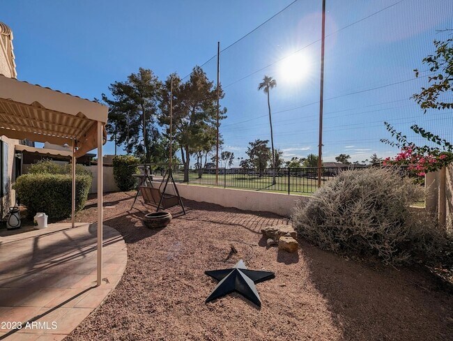 Building Photo - 1902 N Barkley