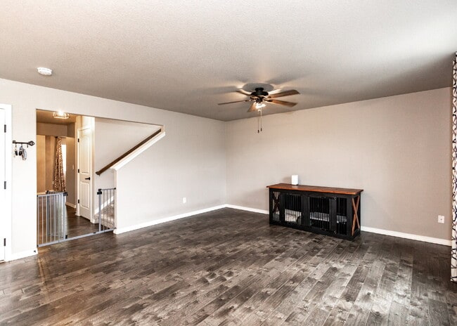 Building Photo - 10858 Hidden Pr Pkwy