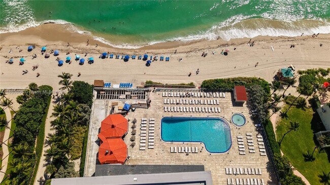 Building Photo - 19201 Collins Ave