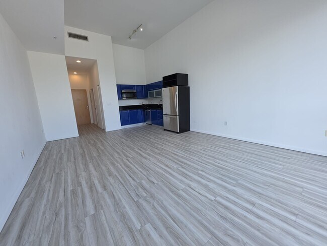 Building Photo - 244 Biscayne Blvd
