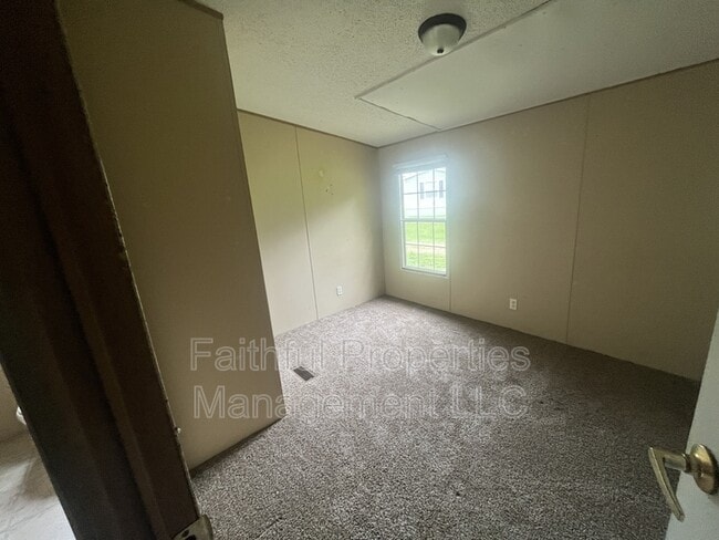 Building Photo - 16531 County Rd 15