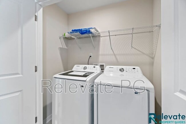 Building Photo - 5100 Ellingshire Dr