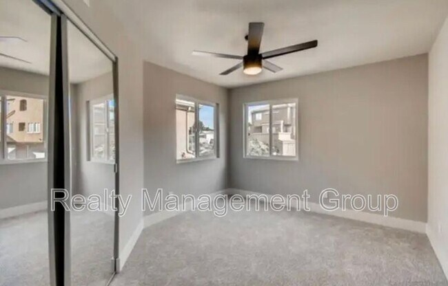 Building Photo - 13801 Pinkard Way