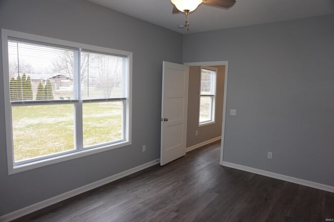 Building Photo - 6227 Becker Dr