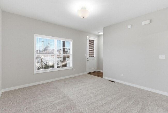 Building Photo - 1168 Autumn Ridge Dr