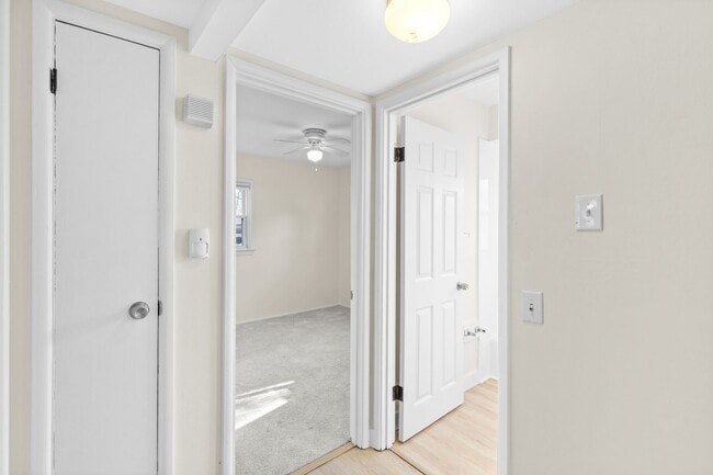 Building Photo - Charming Home with Great Layout in Sought-After Ballwin Neighborhood