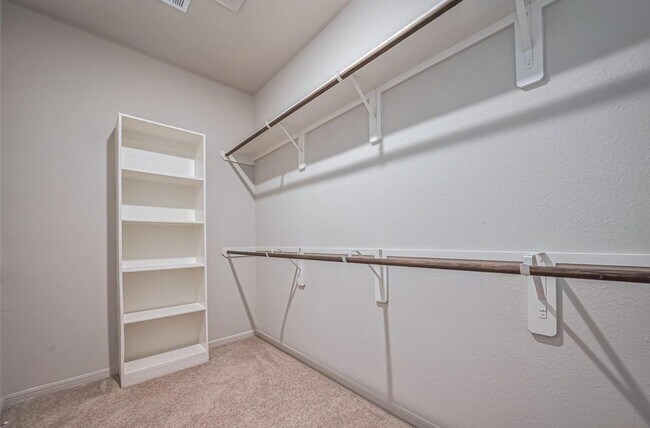 Building Photo - 22807 Ephesus Ave