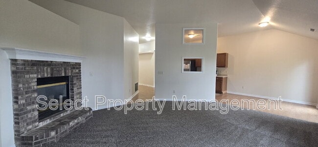 Building Photo - 2515 Grassy Creek Run