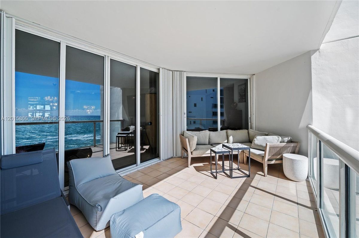 Building Photo - 8925 Collins Ave