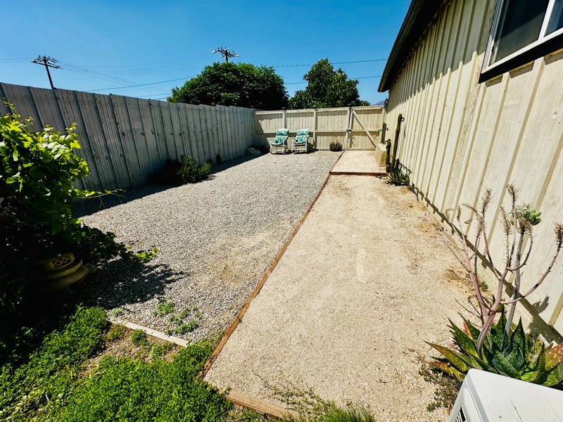 Building Photo - 39823 Dutton St