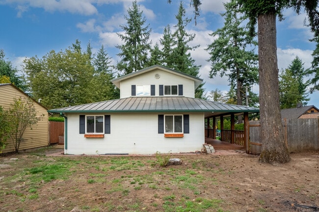 Building Photo - 1121 SE 111th Ave