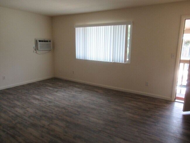 Building Photo - 2701 Soscol Ave