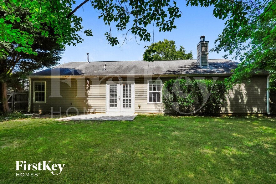 Building Photo - 1193 Liriope Ln SE