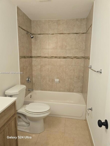 Building Photo - 28055 SW 143rd Ct