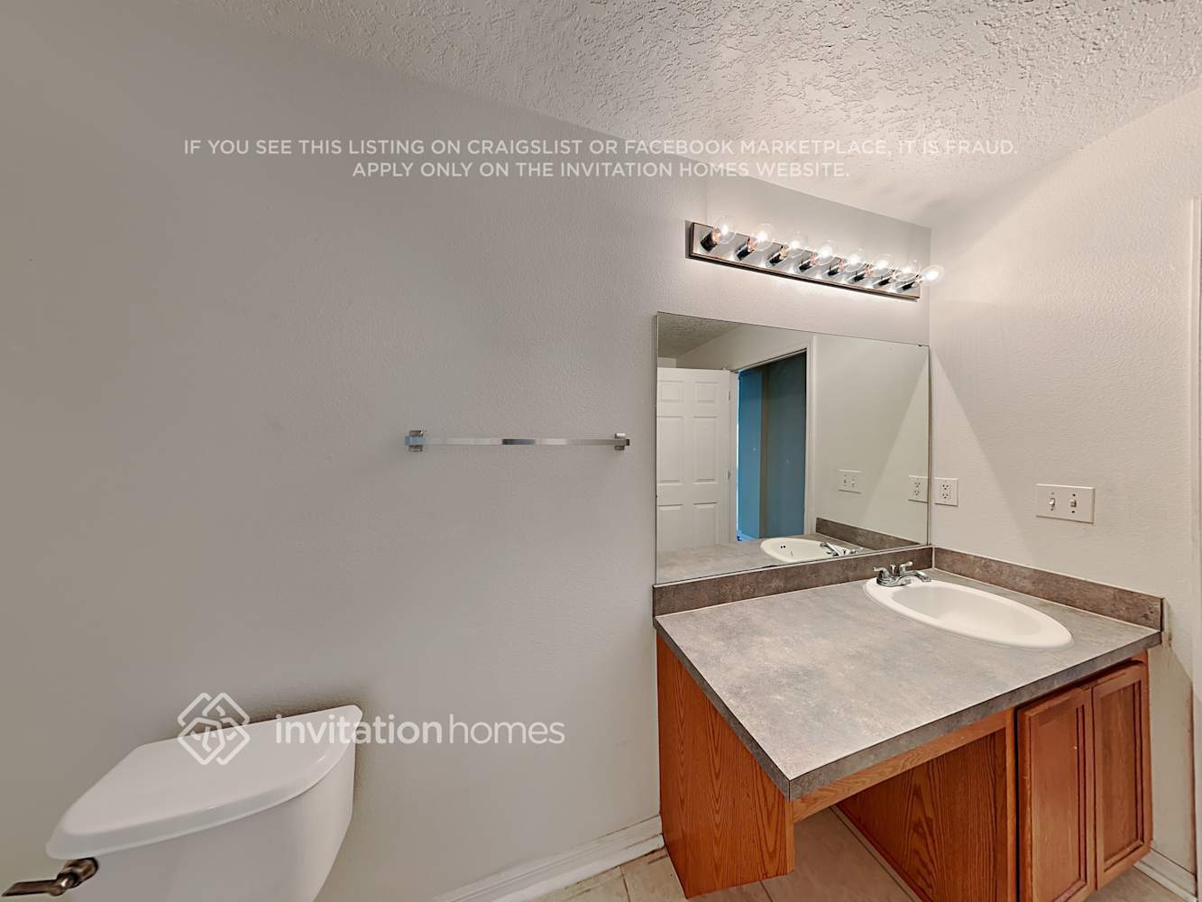 Building Photo - 3084 Tobago Ave