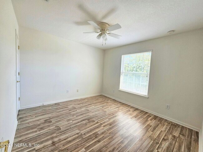 Building Photo - 535 Wooded Crossing Cir