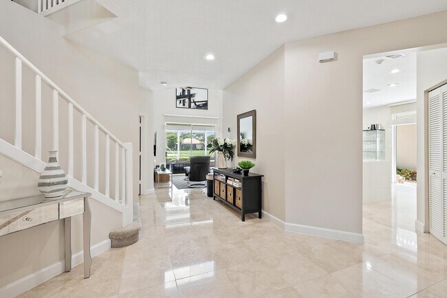 Building Photo - 8192 Quail Meadow Trce