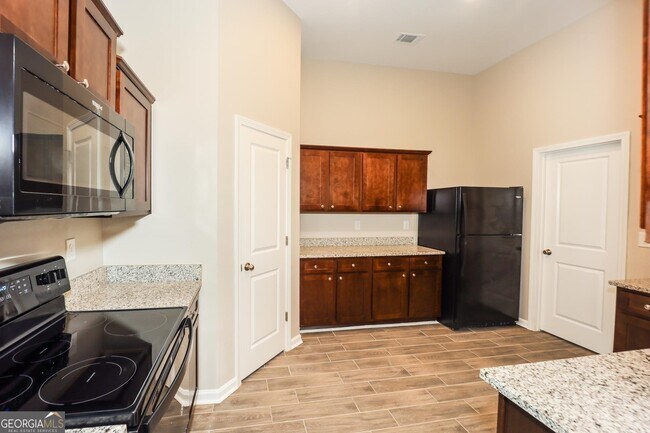 Building Photo - 11415 Kilpatrick Ln