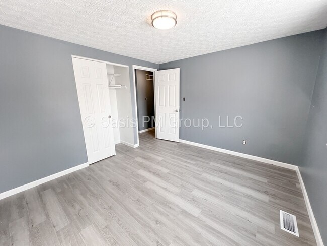 Building Photo - 3693 Potomac St