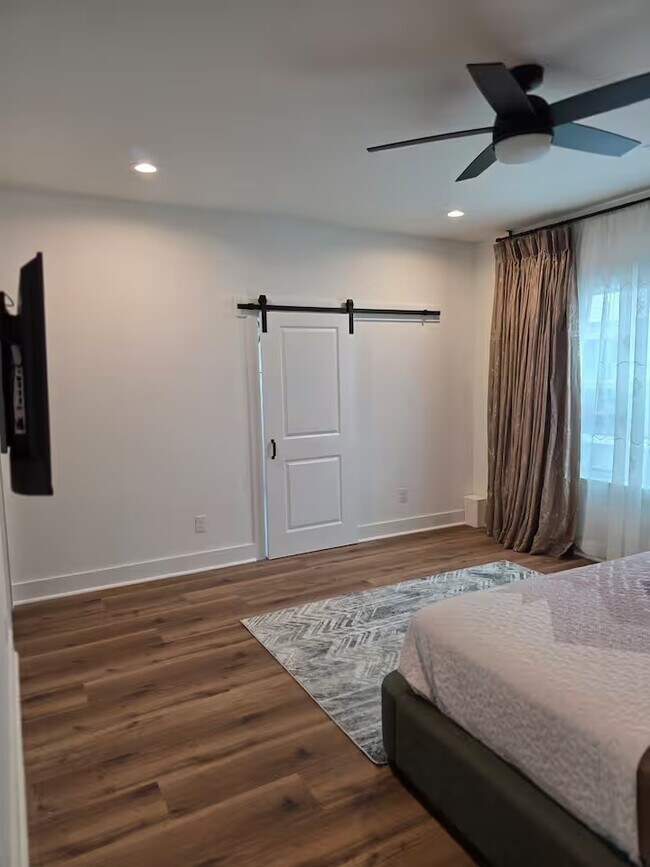 Building Photo - 1106 Paul Quinn St