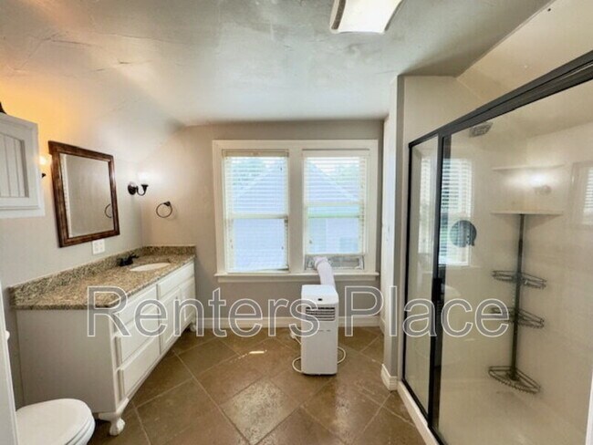 Building Photo - 4131 S Madison Pl