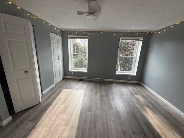 Building Photo - 11 Honeybell Ct