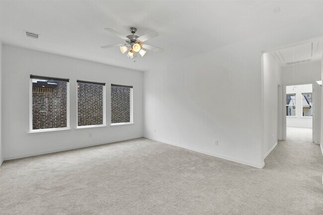 Building Photo - 8216 Bethpage Dr