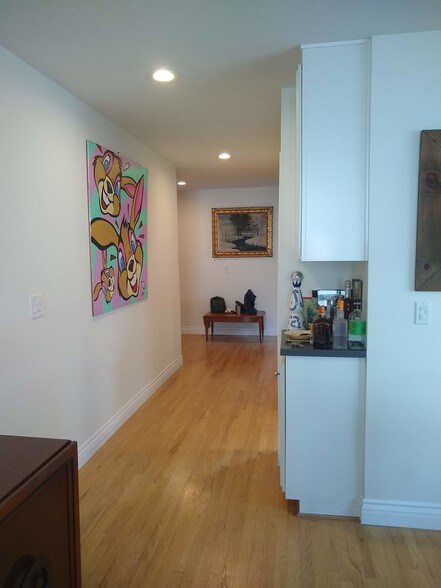Building Photo - 14572 Dickens St