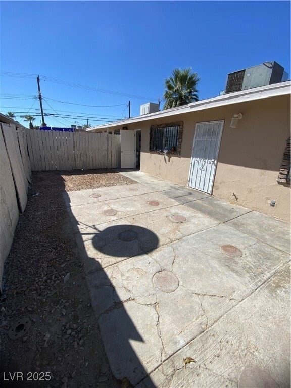 Building Photo - 2106 Marlin Ave