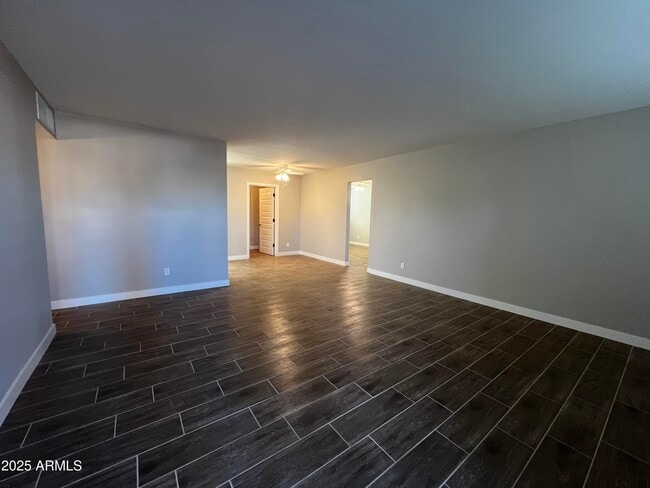 Building Photo - 6240 N 31st Ave