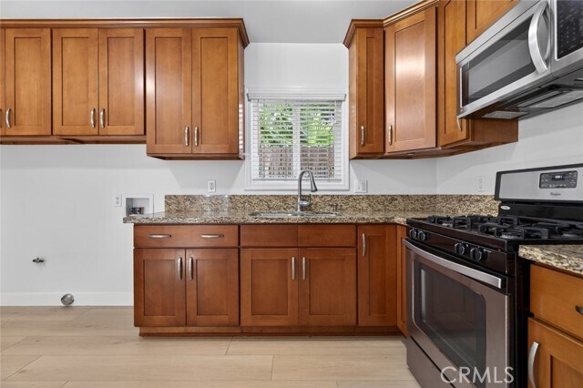 Building Photo - 605 Mar Vista Ave