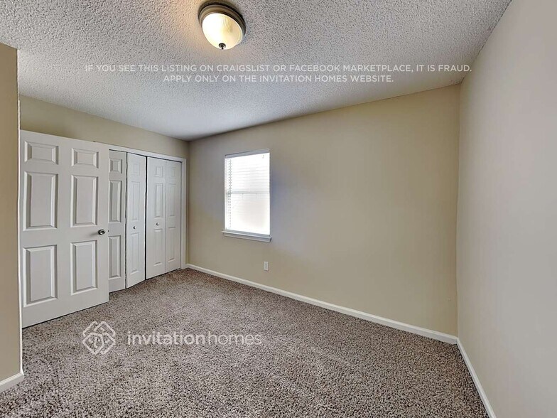 Building Photo - 5909 Creft Cir