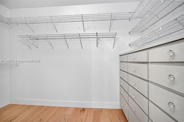 Building Photo - 1135 Asturia Ave