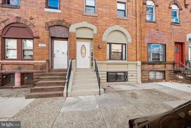 Building Photo - 1418 W Ritner St