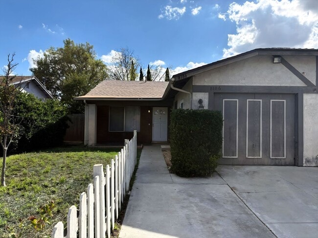 Primary Photo - 8186-8188 Zinnia Place