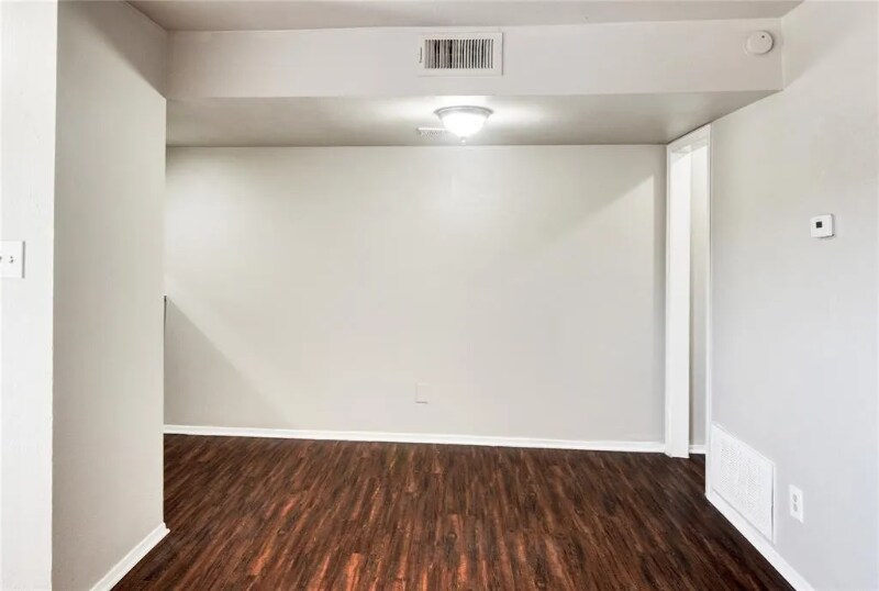 Building Photo - 5618 Boca Raton Blvd