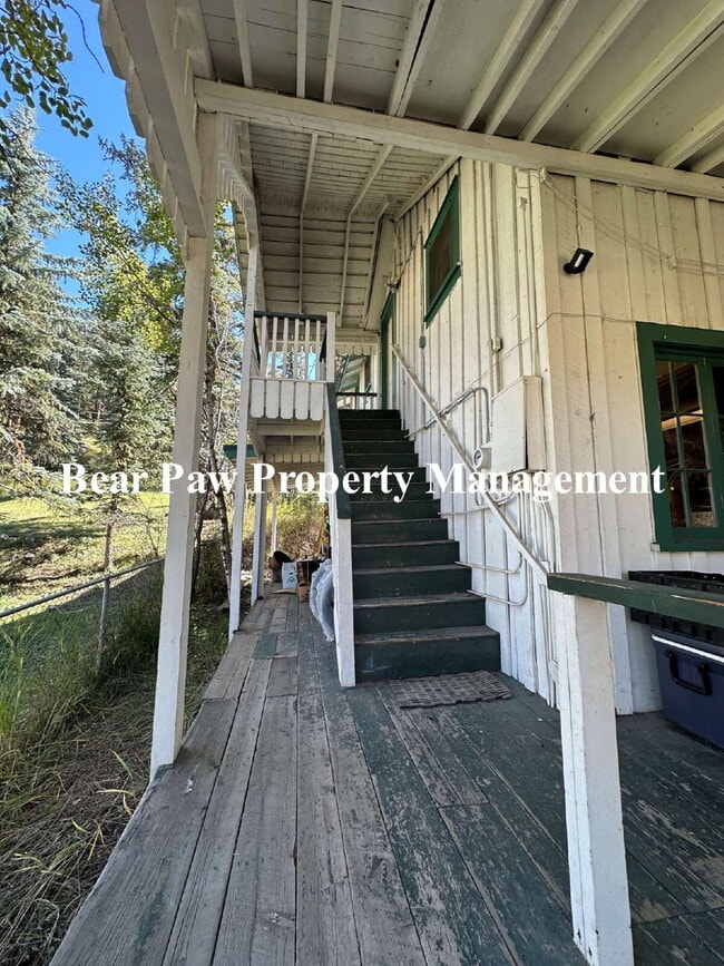 Building Photo - "Cozy 1-Bedroom Retreat in downtown Evergr...