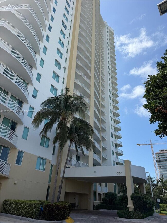 Building Photo - 1755 E Hallandale Beach Blvd