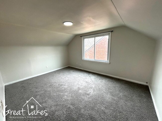 Building Photo - Lovely 3 Bedroom 1 Bathroom now available for rent!