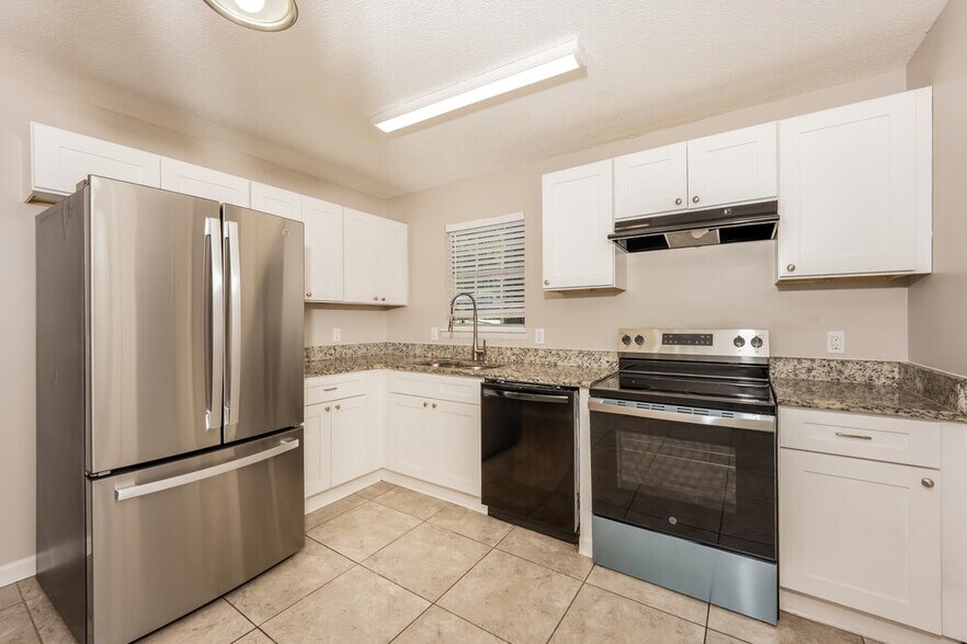 Building Photo - 6554 Telia Dr