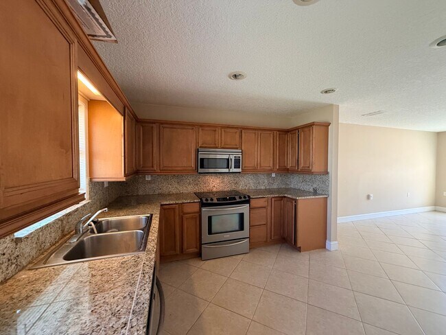 Building Photo - 342 Tarpon Ave