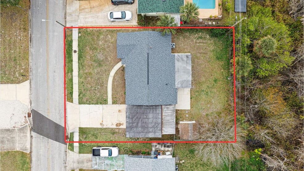 Building Photo - 4800 Key Largo Dr W