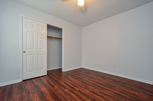Building Photo - 14410 Pelican Marsh Dr