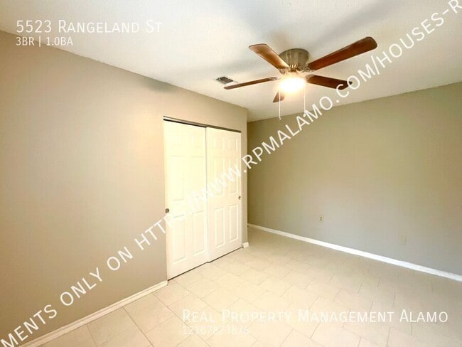 Building Photo - 5523 Rangeland St