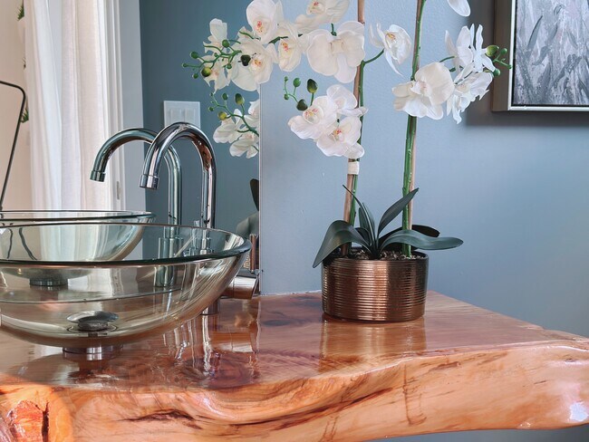 Building Photo - 1525 NW 60th St