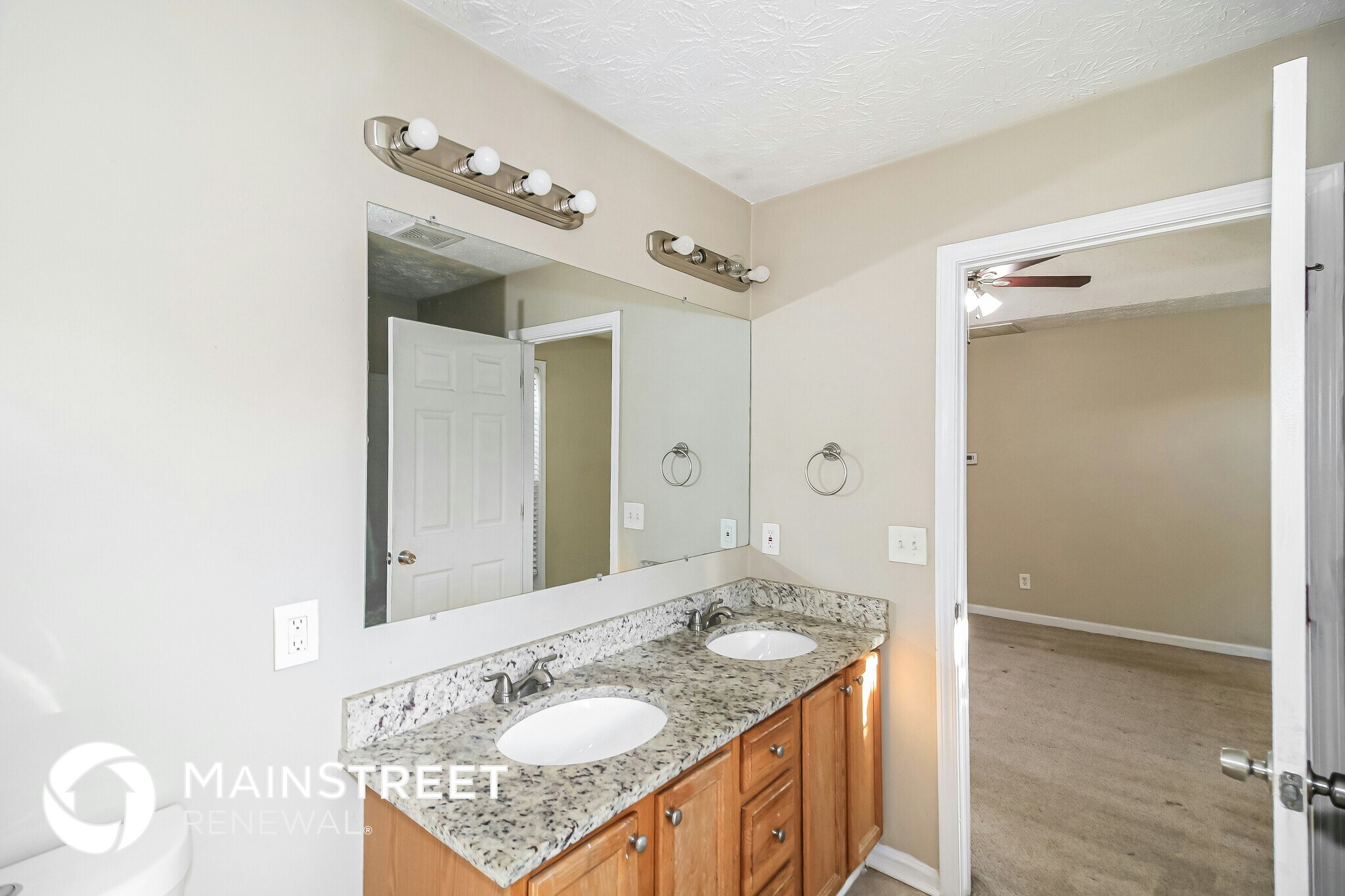 Building Photo - 1628 Marceau Dr