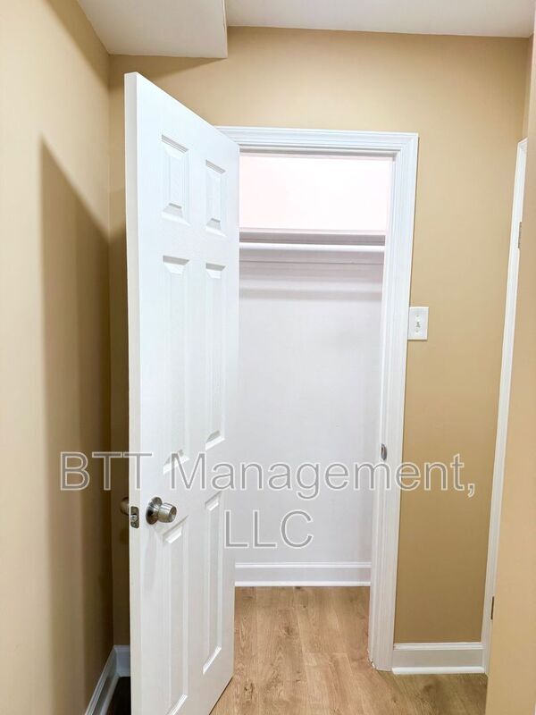 Building Photo - 8310 Garland Ave