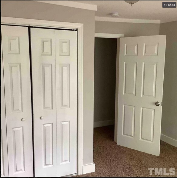 Building Photo - 706 S Washington Ave