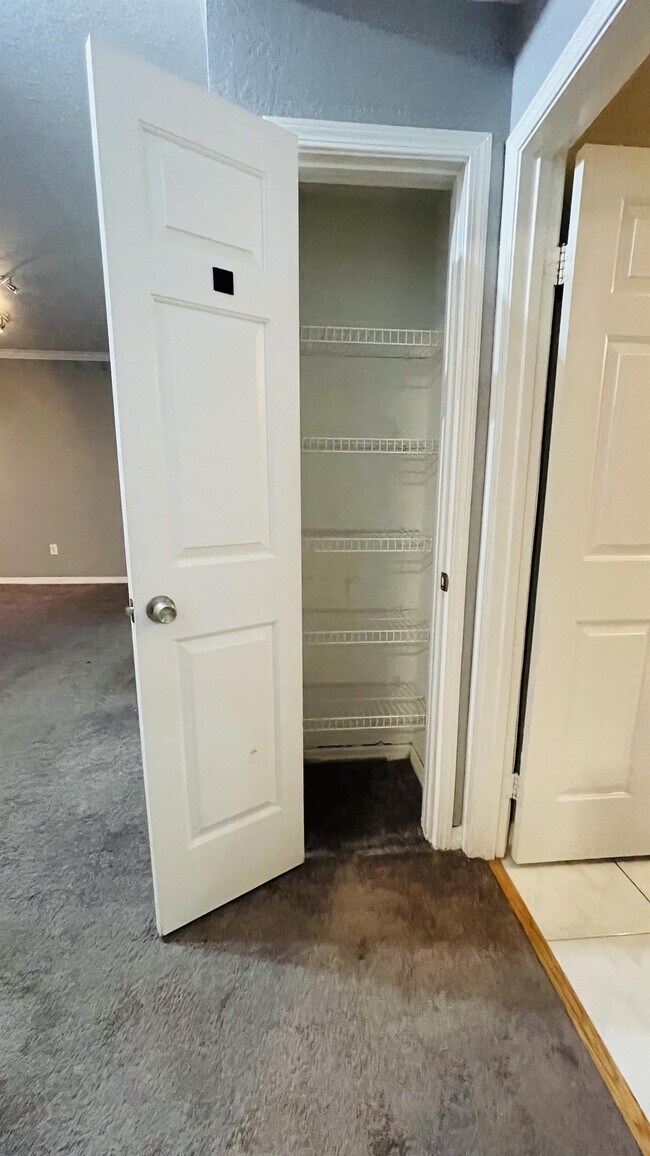 Building Photo - 2612 Robert Trent Jones Dr